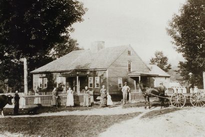 Click to explore the story of a thread between past and present that endures! A new family in Dorset took up its tattered remains, preserving its rich history before passing it on to the next generation.