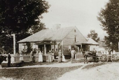 Click to explore the story of a thread between past and present that endures! A new family in Dorset took up its tattered remains, preserving its rich history before passing it on to the next generation.